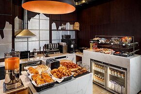 Swiss Chocolate Lausanne by Fassbind