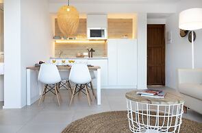 Aparthotel La Gaviota