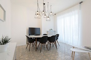 Impero House Rent - La Promenade