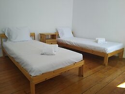 Baixa Terrace Hostel