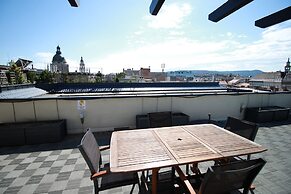 Budapest Easy Flat - Penthouse Basilica