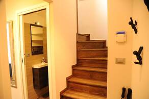 Budapest Easy Flat - Penthouse Basilica