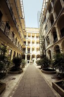 Budapest Easy Flat - Penthouse Basilica