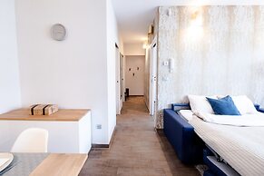 Budapest Easy Flat - Penthouse Basilica