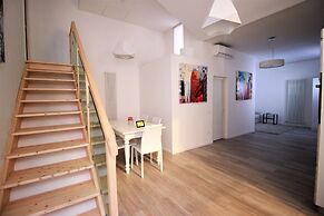 Budapest Easy Flat - Teresa Lux Apartment