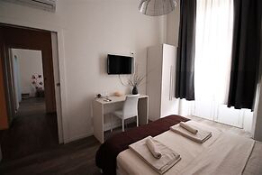 Budapest Easy Flat - Teresa Lux Apartment