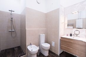 Budapest Easy Flat - Basilica Lux