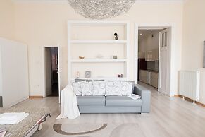 Budapest Easy Flat - Basilica Lux