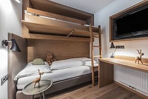 Maraias Luxury Suites & Apartments