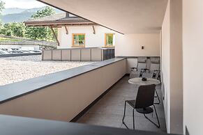 Maraias Luxury Suites & Apartments