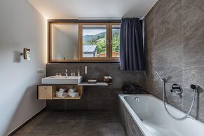 Maraias Luxury Suites & Apartments