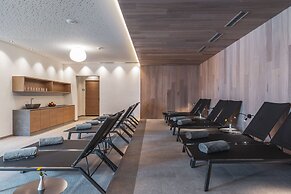 Maraias Luxury Suites & Apartments