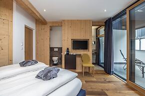 Maraias Luxury Suites & Apartments