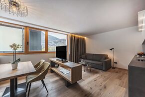 Maraias Luxury Suites & Apartments