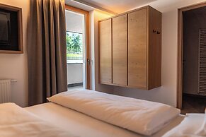 Maraias Luxury Suites & Apartments