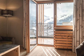 Maraias Luxury Suites & Apartments