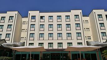 Dante Family Beach Resort