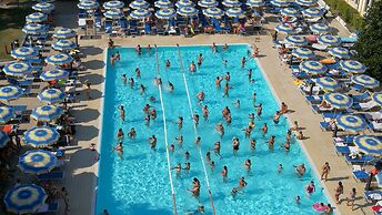 Dante Family Beach Resort