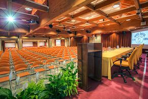 Dante Family Beach Resort