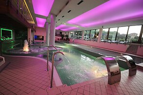 Dante Family Beach Resort