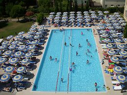 Dante Family Beach Resort