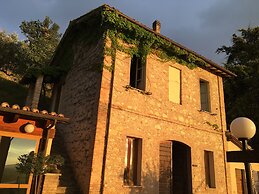Setter House Agri Hotel