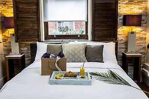 The Cow Hollow Hotel