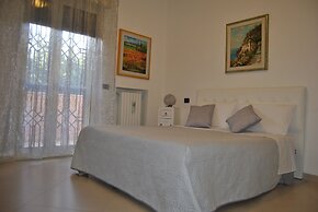 Villa Aurora B&B