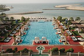 Royal Saray Resort