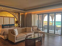Royal Saray Resort