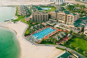 Royal Saray Resort