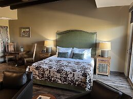Prickly Pear Inn