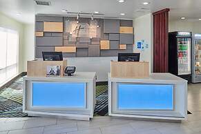 Holiday Inn Express And Suites El Paso East by IHG