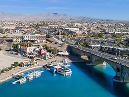 Holiday Inn Express And Suites Lake Havasu - London Bridge by IHG