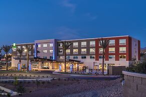 Holiday Inn Express And Suites Lake Havasu - London Bridge by IHG