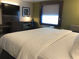 Holiday Inn Express And Suites Hannibal - Medical Center by IHG