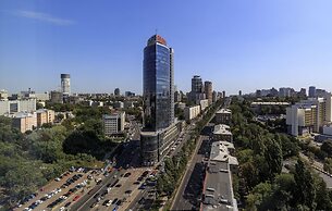 Sky Loft Hotel by Rixwell