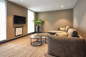 Sky Loft Hotel by Rixwell