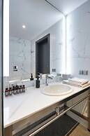 Sky Loft Hotel by Rixwell