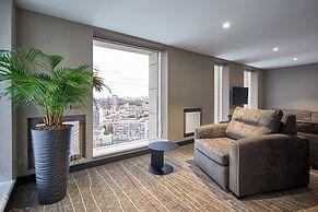 Sky Loft Hotel by Rixwell