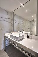 Sky Loft Hotel by Rixwell