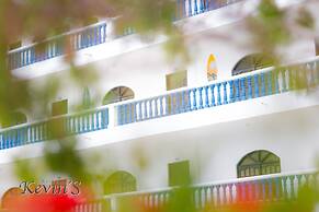 Kevin's Tolú by Bernalo Hotels