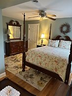 Maple Shade Bed & Breakfast