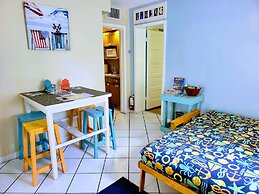 Suite Dreams Inn by the Beach