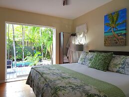 Suite Dreams Inn by the Beach