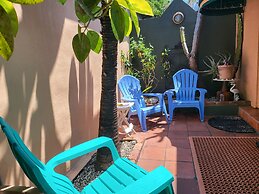 Suite Dreams Inn by the Beach