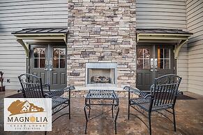 Magnolia Creek Lodge