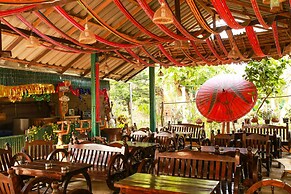 Karen Eco Lodge