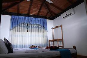 L.L.Tourist Inn & Safari jeeps