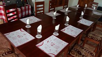 L.L.Tourist Inn & Safari jeeps